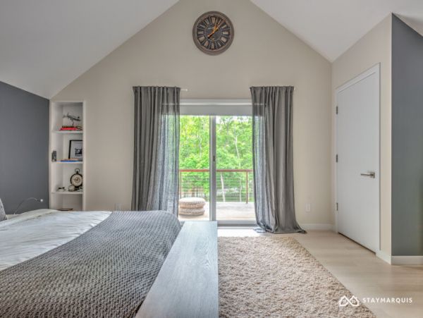 Hamptons Home 1020848