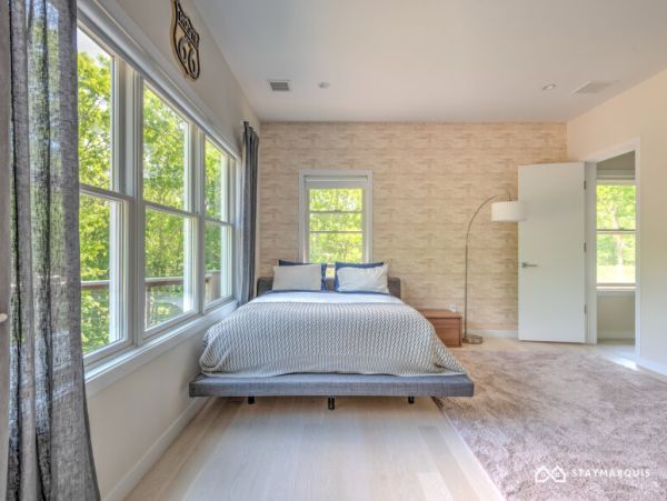 Hamptons Home 1020848