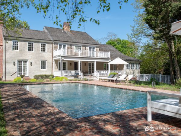 Hamptons Home 1020849