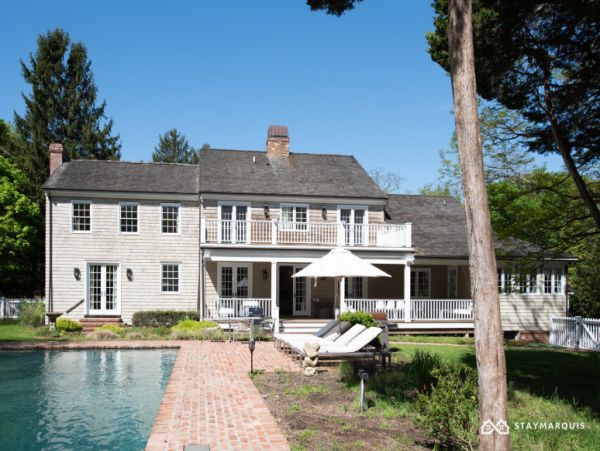 Hamptons Home 1020849