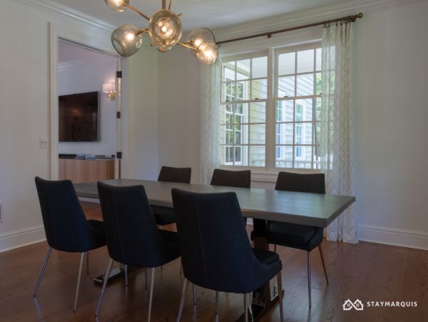 Hamptons Home 1020849