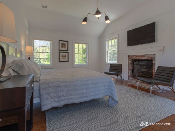 Hamptons Home 1020849