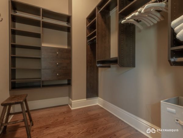 Hamptons Home 1020849