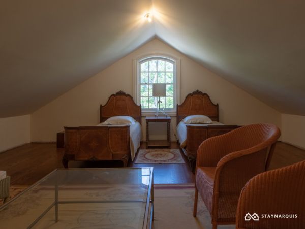 Hamptons Home 1020849