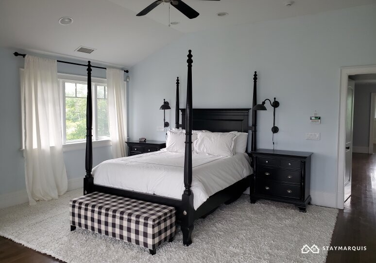 Hamptons Home 1020850