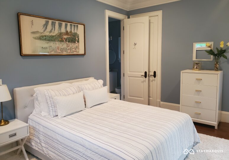 Hamptons Home 1020850