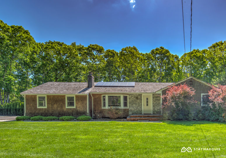 Hamptons Home 1020851