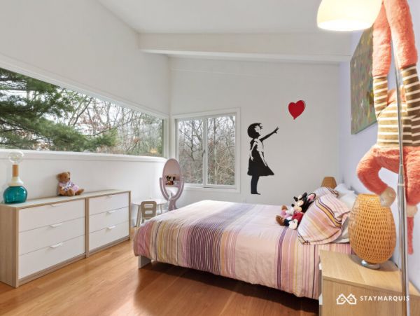 Hamptons Home 1020852