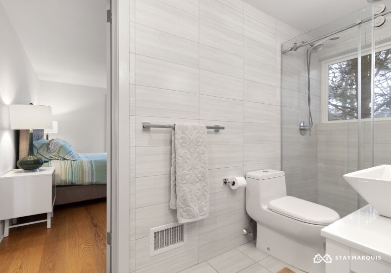 Hamptons Home 1020852