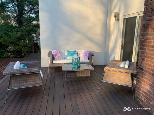 Hamptons Home 1020852