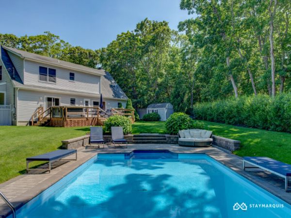Hamptons Home 1020853