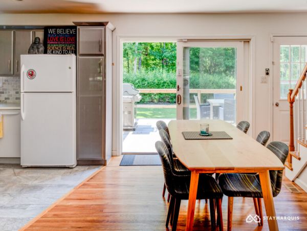 Hamptons Home 1020853