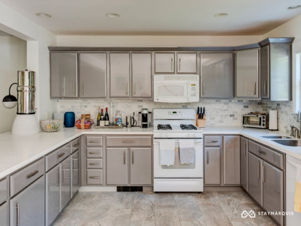 Hamptons Home 1020853