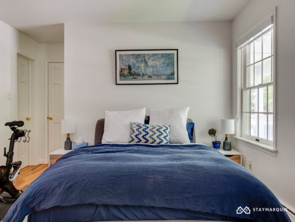 Hamptons Home 1020853