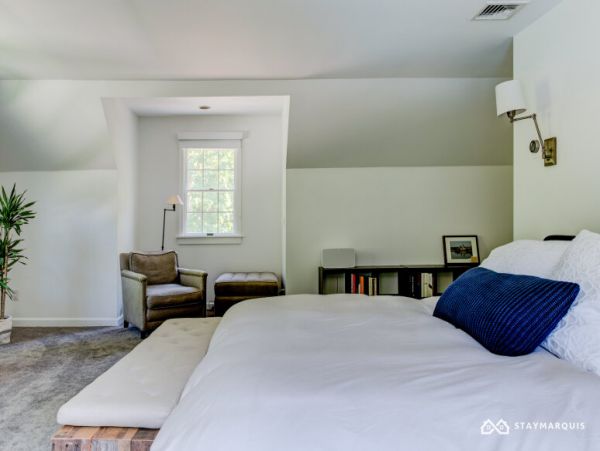 Hamptons Home 1020853