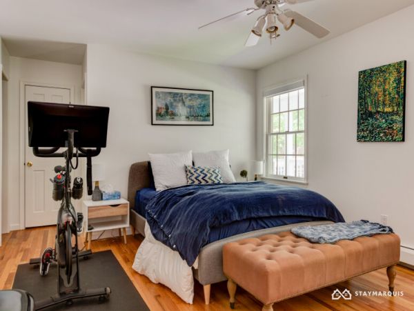 Hamptons Home 1020853