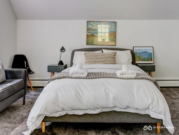 Hamptons Home 1020853