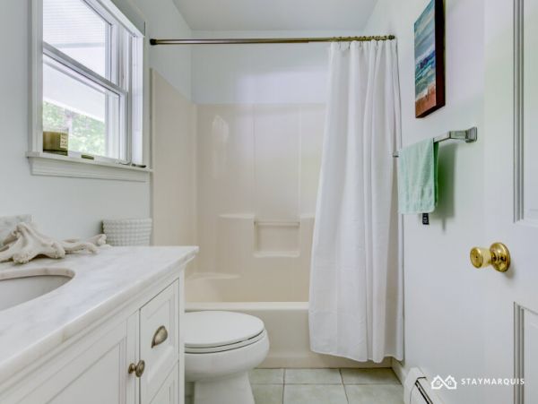 Hamptons Home 1020853