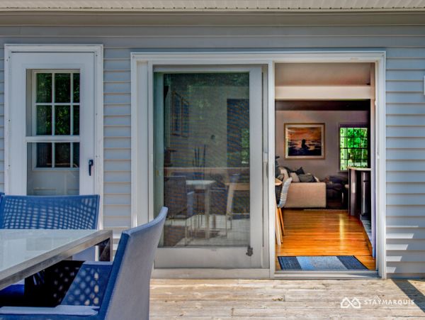 Hamptons Home 1020853