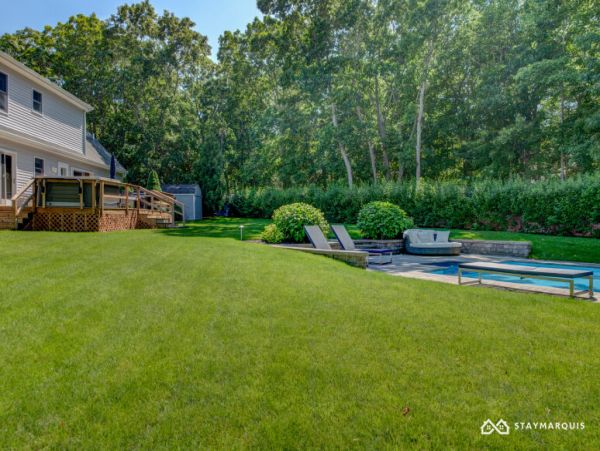 Hamptons Home 1020853