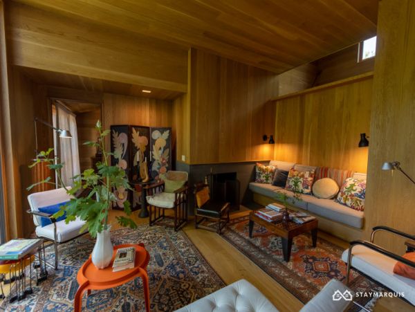 Hamptons Home 1020854