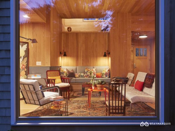 Hamptons Home 1020854