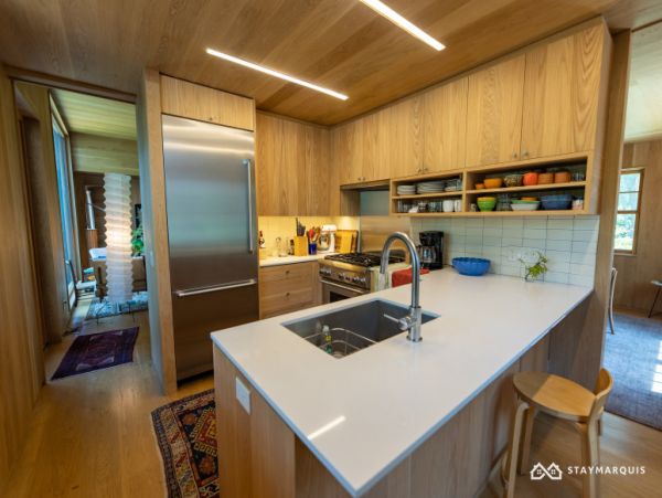 Hamptons Home 1020854