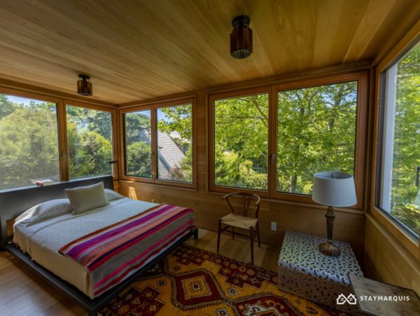 Hamptons Home 1020854