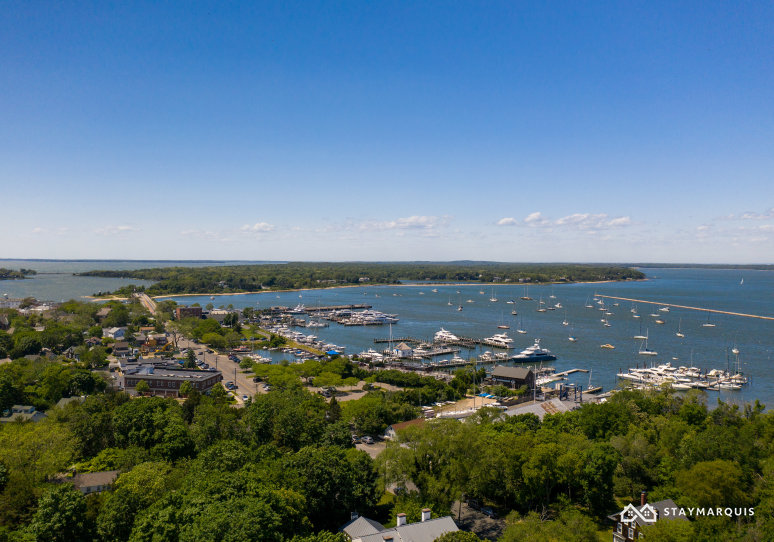 Hamptons Home 1020854