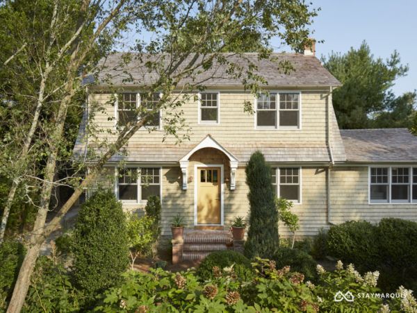 Hamptons Home 1020854