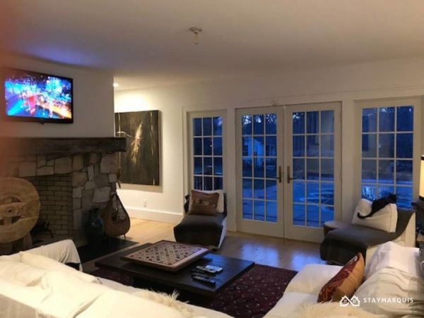 Hamptons Home 1020857