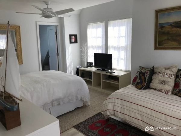 Hamptons Home 1020857