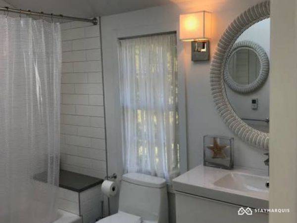 Hamptons Home 1020857