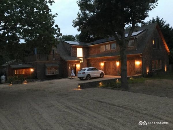 Hamptons Home 1020857