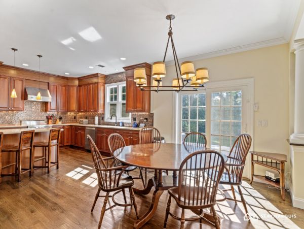 Hamptons Home 1020858