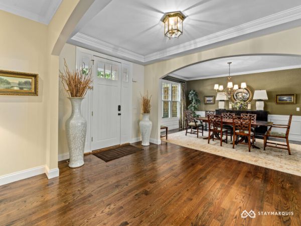 Hamptons Home 1020858