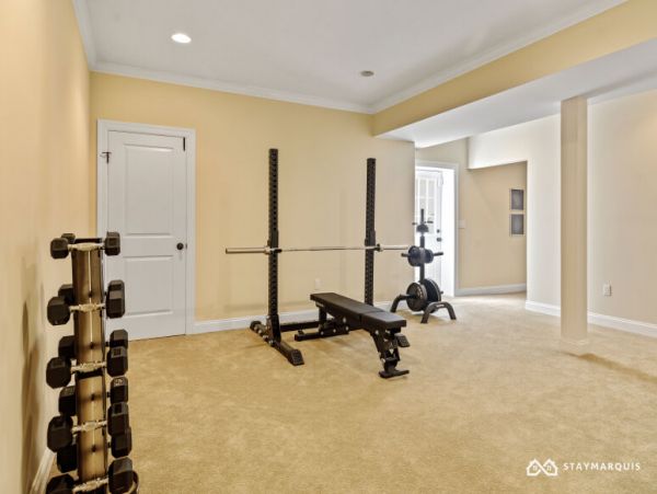 Hamptons Home 1020858