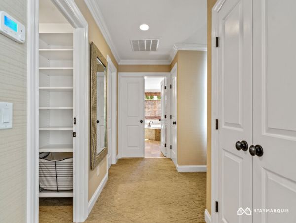 Hamptons Home 1020858