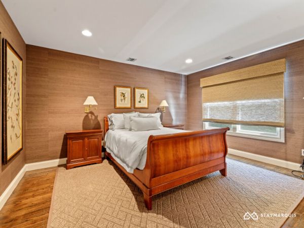 Hamptons Home 1020858