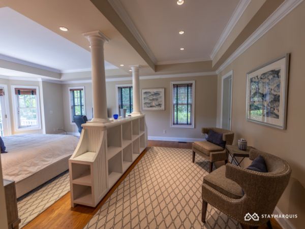 Hamptons Home 1020859