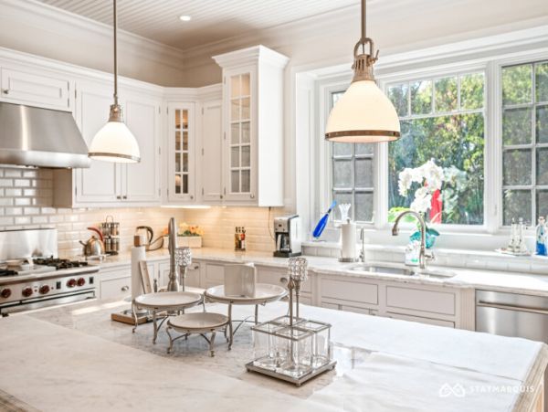 Hamptons Home 1020860