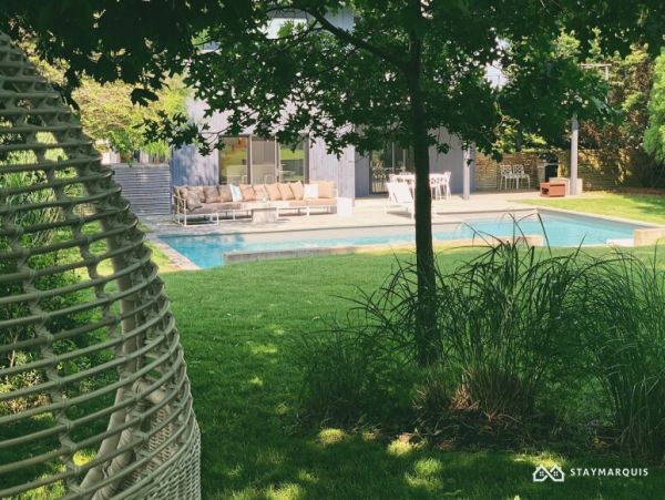 Hamptons Home 1020861