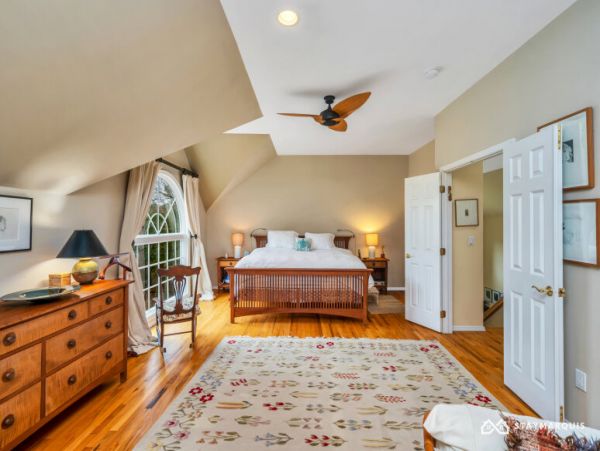 Hamptons Home 1020862