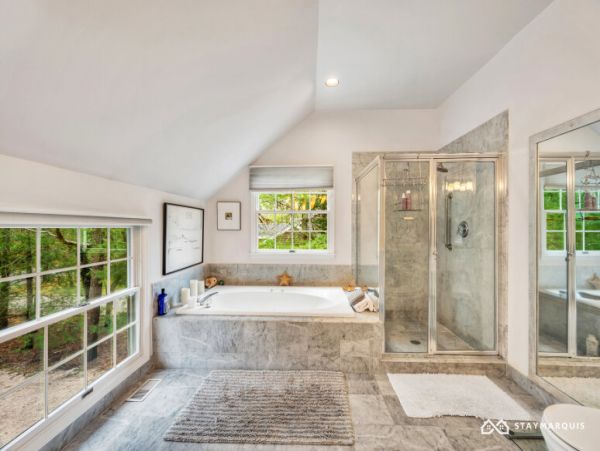 Hamptons Home 1020862