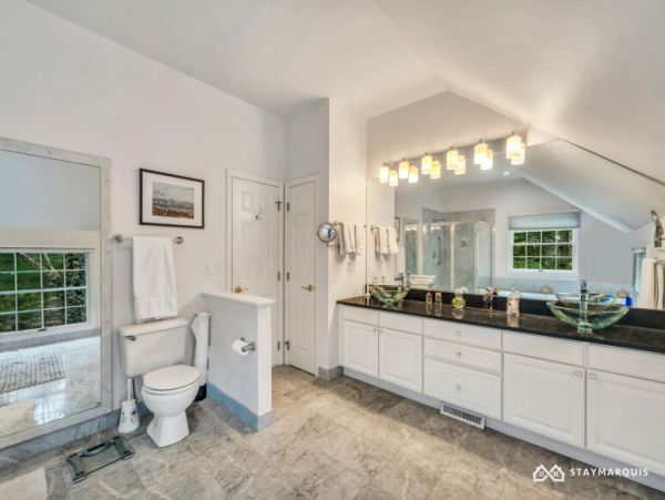 Hamptons Home 1020862