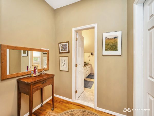 Hamptons Home 1020862