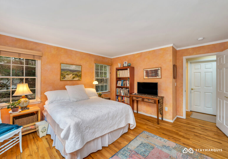 Hamptons Home 1020862
