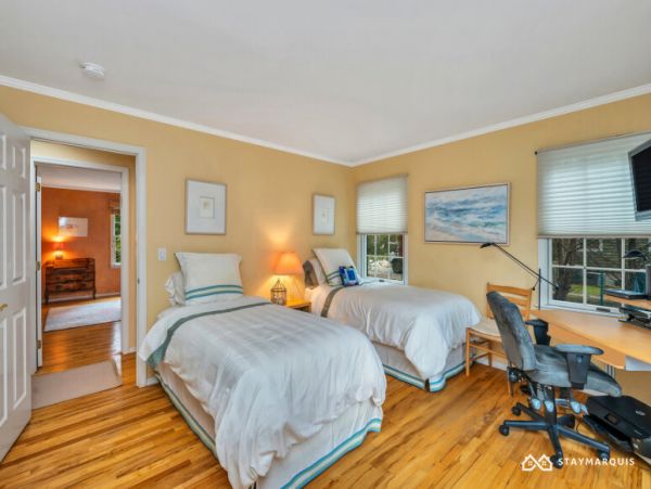 Hamptons Home 1020862