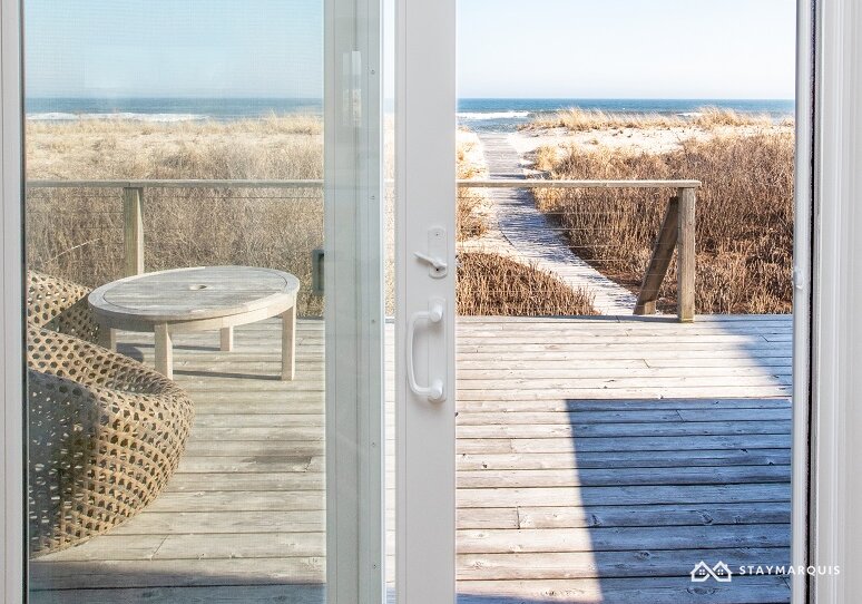 Hamptons Home 1020863