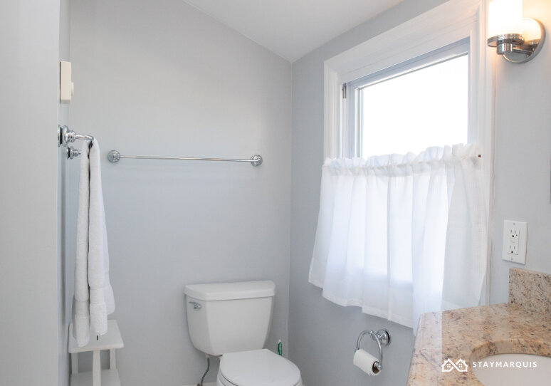 Hamptons Home 1020863